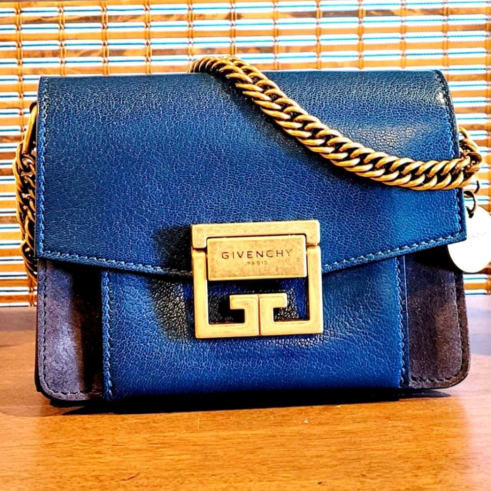 Mini Givenchy GV3 in Teal